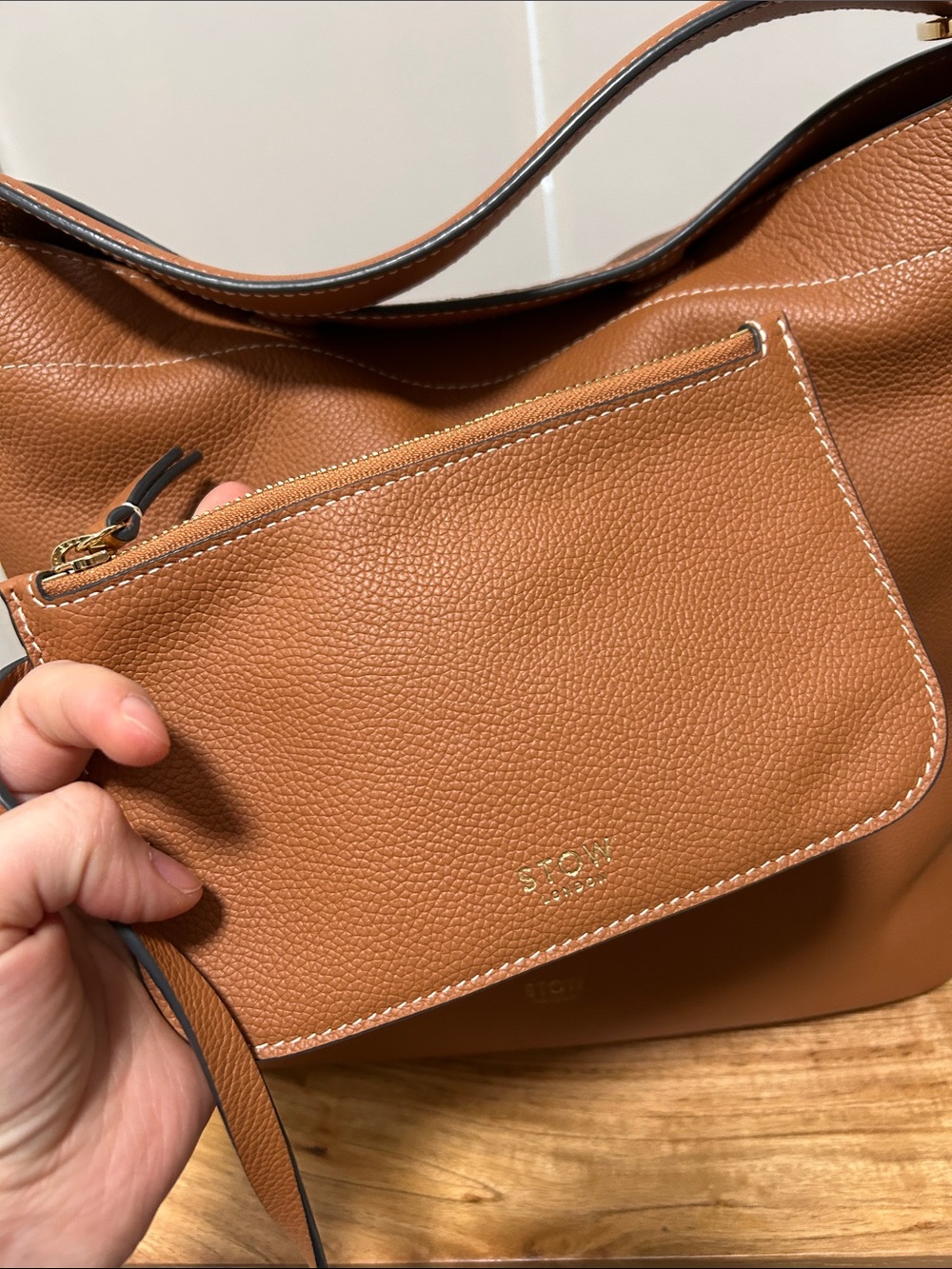 Stow London Curve Bag - Picture 14 of 15